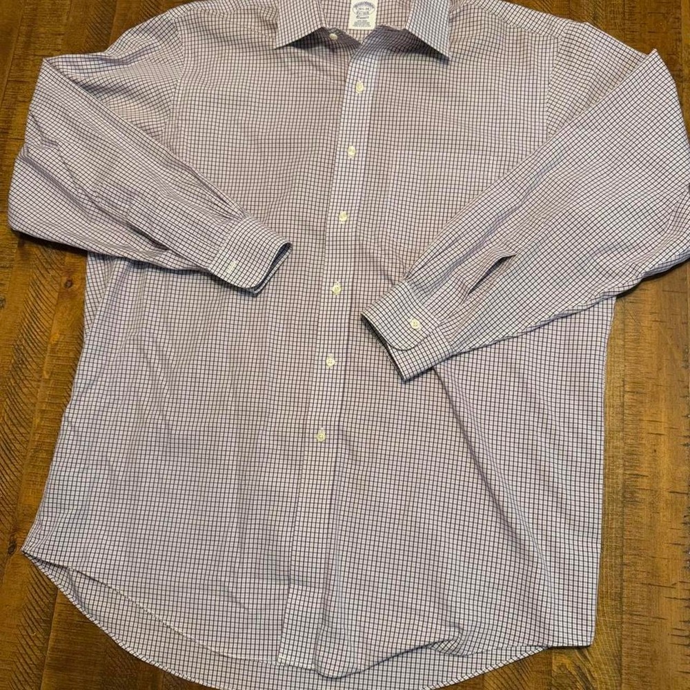 VTG Brooks Brothers 1818 Men's Large Button Up Shirt Size 16 1/2 Made in USA